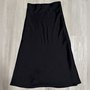 Abercrombie & Fitch A Line Long Black Skirt Elastic Waist Lines XS